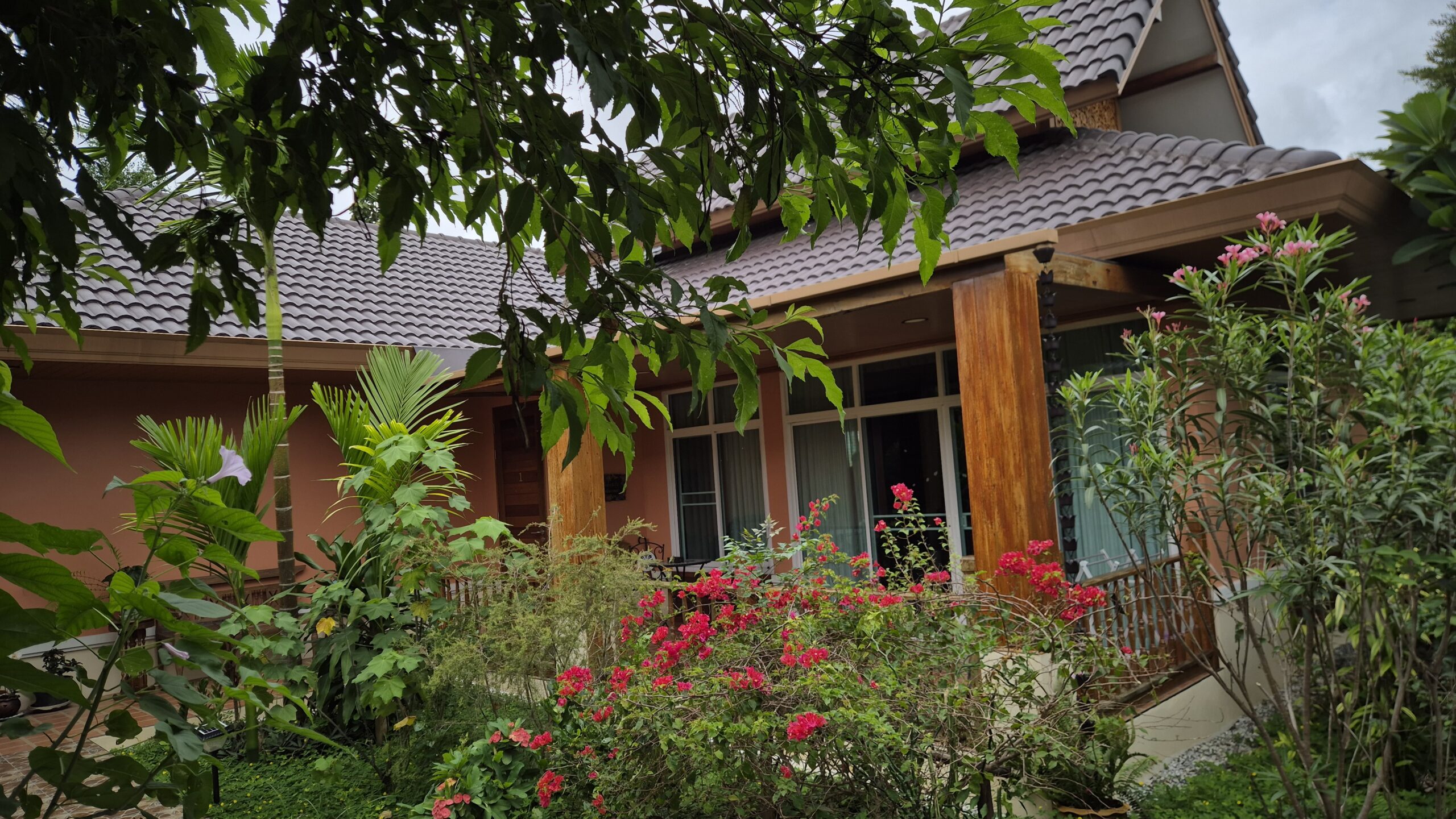 Villa 1